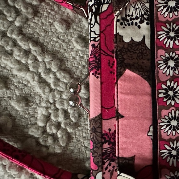 Vera Bradley mocha rouge quilted bag - Picture 5 of 8